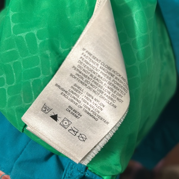 Light Weight Rain Jacket - Picture 2 of 3